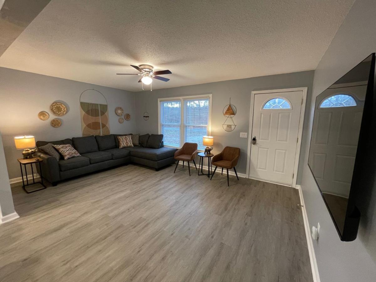 Remodeled Cottage With Sunroom 맨체스터 외부 사진