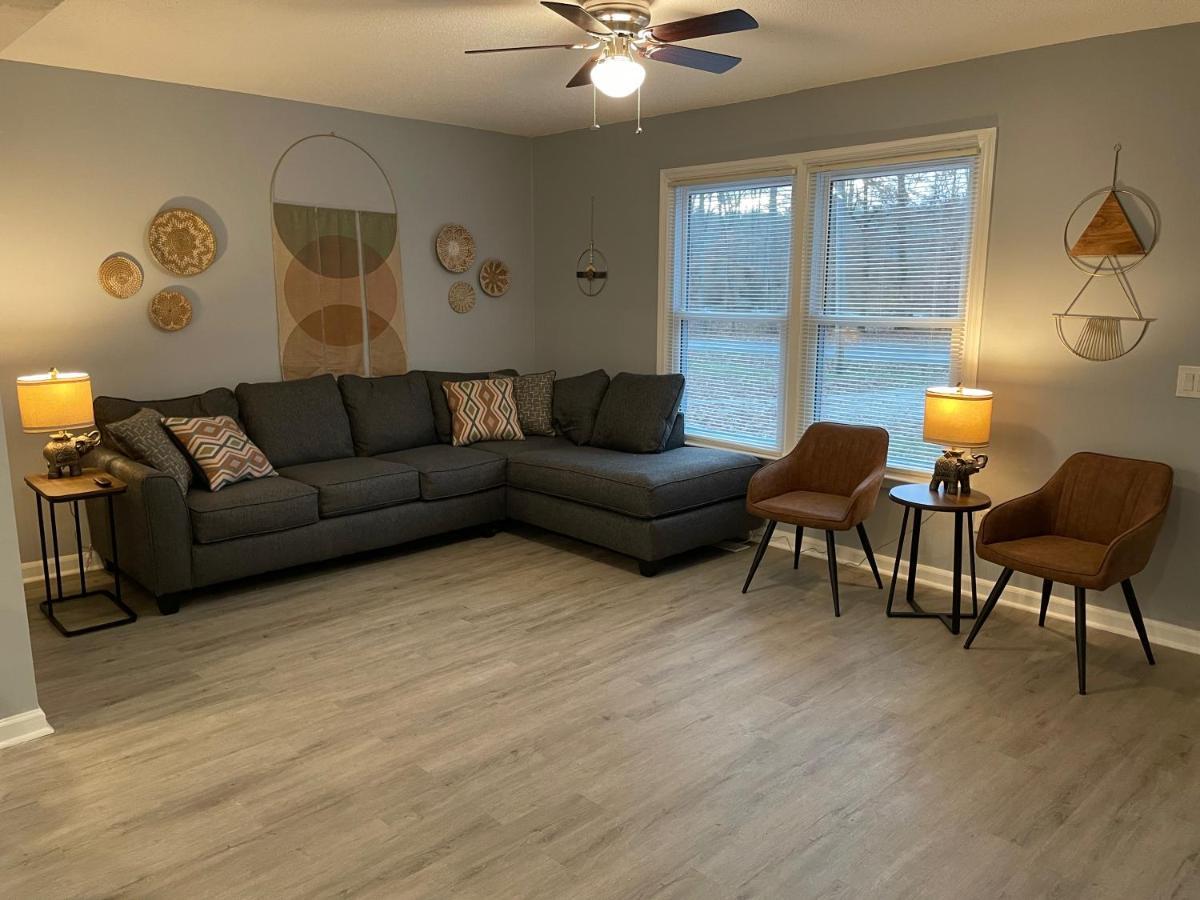 Remodeled Cottage With Sunroom 맨체스터 외부 사진